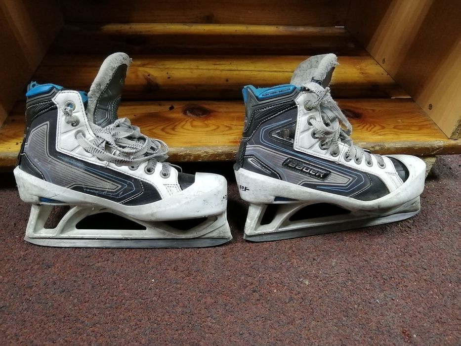 Коньки вратаря 37.5 рр