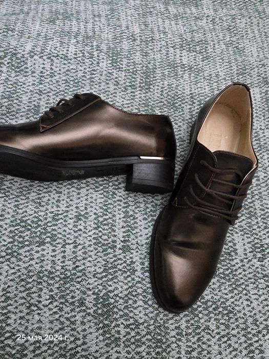 Кожаные туфли 38