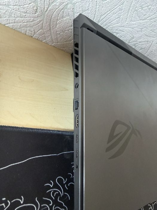 ASUS rog strix g16 с полным комплектом