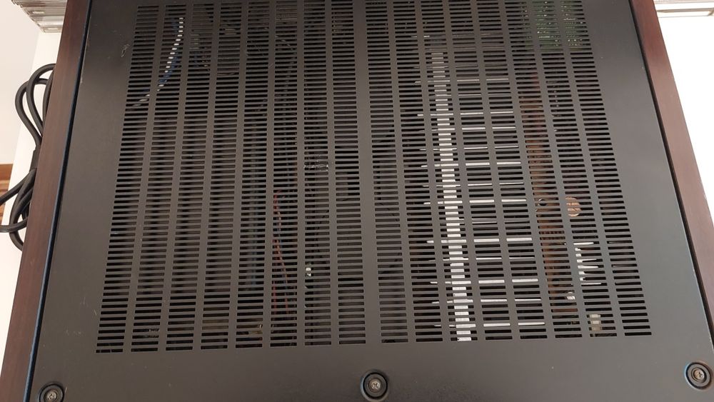 Amplificator Sony TA-F707ES cu telecomandă