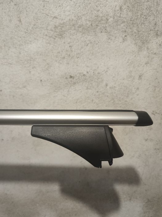 Напречни греди за багажник 120см за интегрирани релси