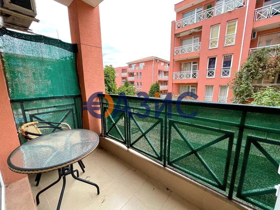 Продава се Двустаен апартамент в к.к. Слънчев бряг - 49 кв.м за 552 €/кв.м - Снимка #6