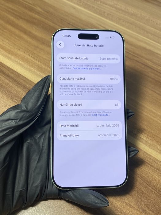 iPhone 17• 256 GB • Sage