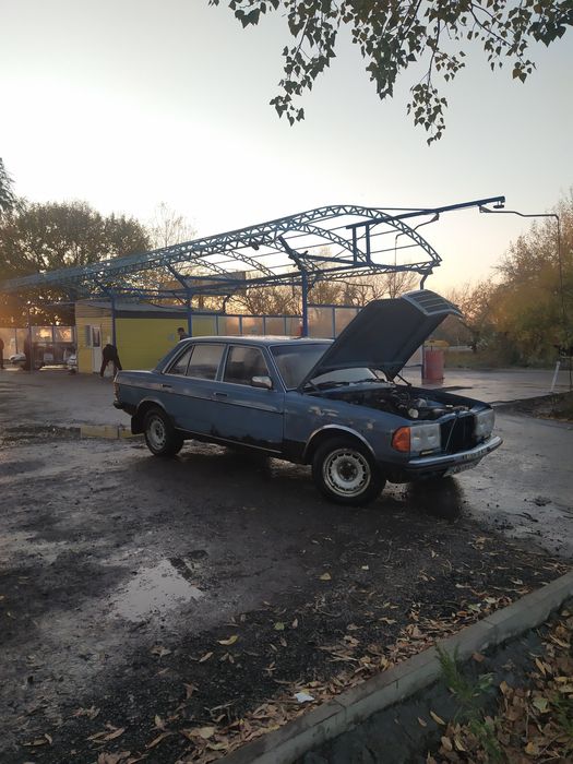 Продам мерс Daimler bens