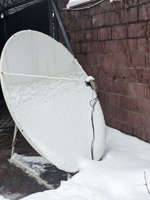 Тарелка от спутник ТВ, 3 метра.