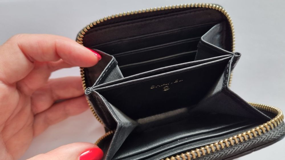 Chanel протмане черно