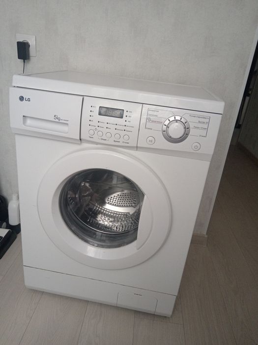 Продам стиральную машину