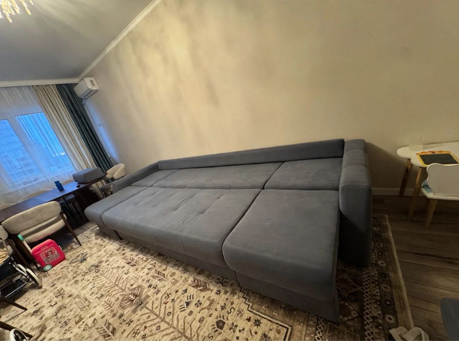 Продам диван 3,60 м