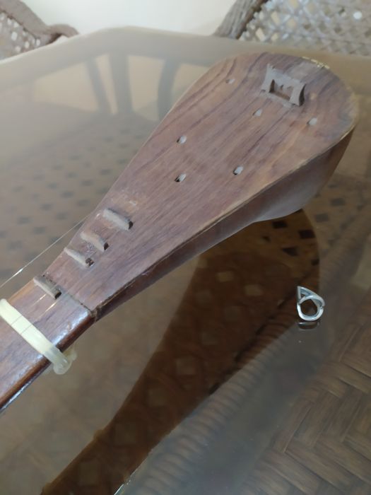 Продаётся старый танбур