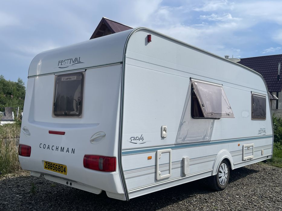 Rulota coachman  din 2002  cu motor mover