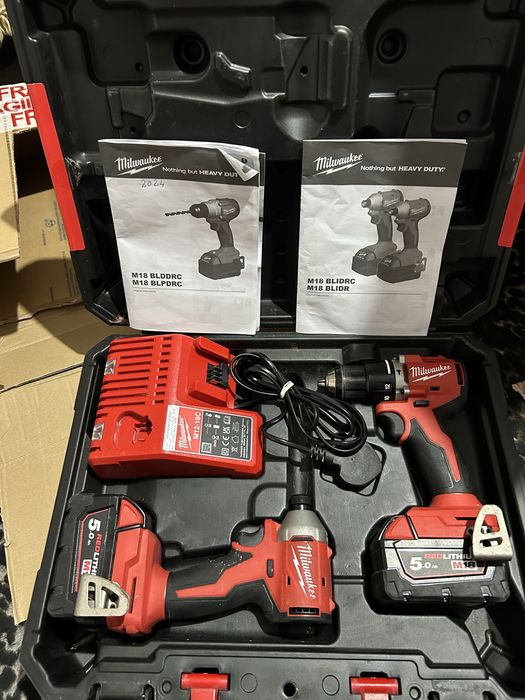 Milwakee M18 v 4 seturi impact si autofiletanta diferite