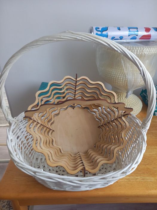 Продам корзины новые