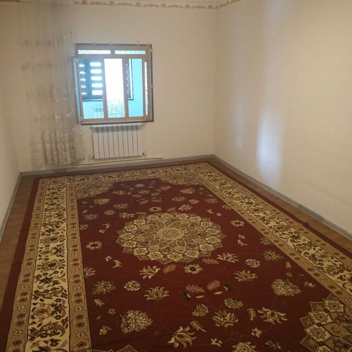 Eshonguzarda joylashgan 3 xonali Novostroyka uy ijaraga beriladi.