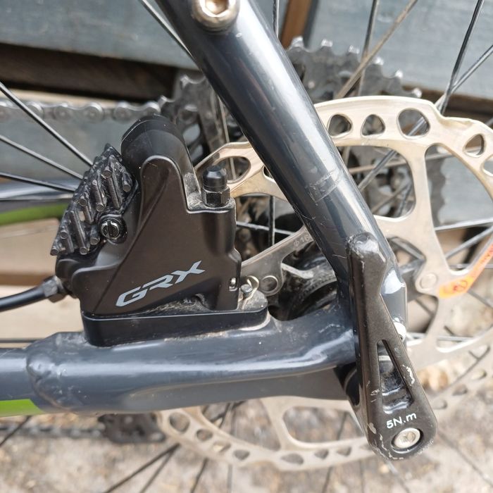 Bicicleta Gravel grx 1x11