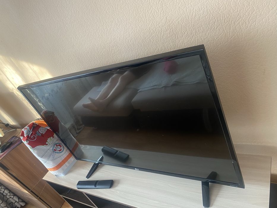 Телефизор LG 140cm