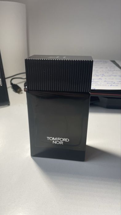 Vând parfum Tom Ford Noir EDP 100 ml