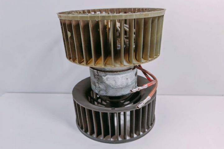 Ventilator habitaclu 0130101103 BMW Seria 3 E46