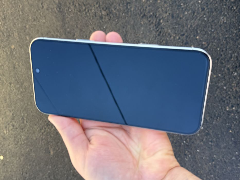 Iphone 16 pro max white