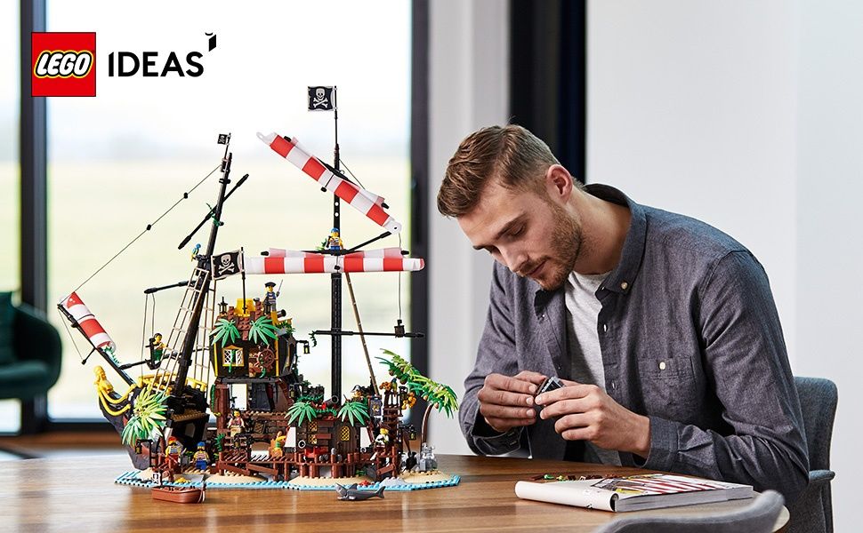 LEGO 21322 Ideas Пиратите от залива Баракуда Pirates of Barracuda Bay