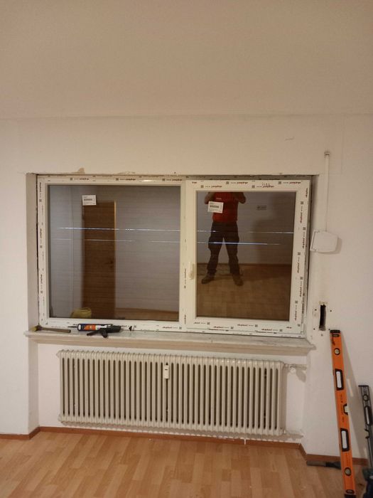 Montaj geamuri ,usi termopan si al,reglaje si reparati