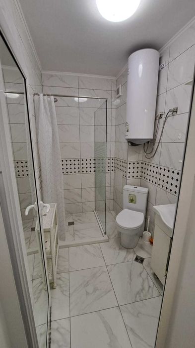 Давам дългосрочно под наем двустан апартамент