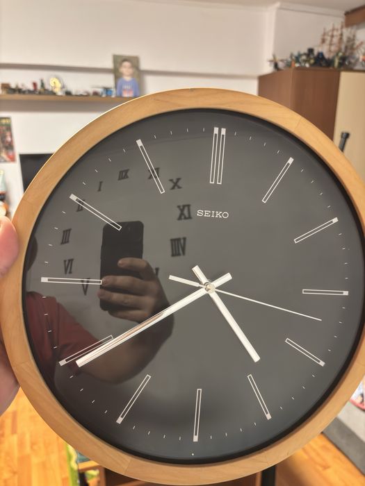 De vanzare ceas de perete Seiko
