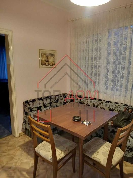 Дава се под наем Тристаен апартамент в Варна, Спортна зала - 85 кв.м за 612 € - Снимка #1