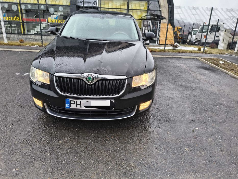 Škoda Superb 2011 | 2.0 TDI (140 CP) | Manuală