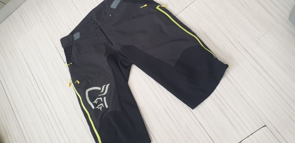 Norrona Fjora Bike Stretch Short L - 34  ОРИГИНАЛ Мъжки Къси Панталони
