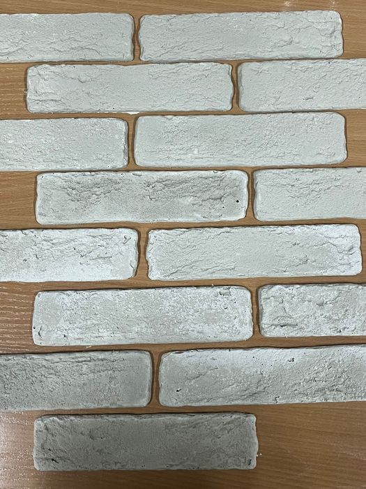 Декорный кирпич 3000/кв.метр