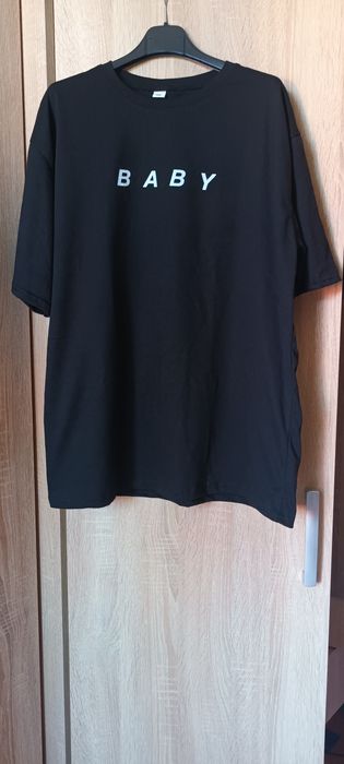 Compleu  tricou si pantaloni scurti