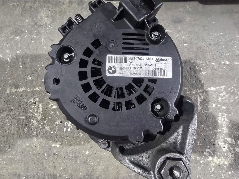 Alternator BMW  318 320 d cod 8507624 AI03