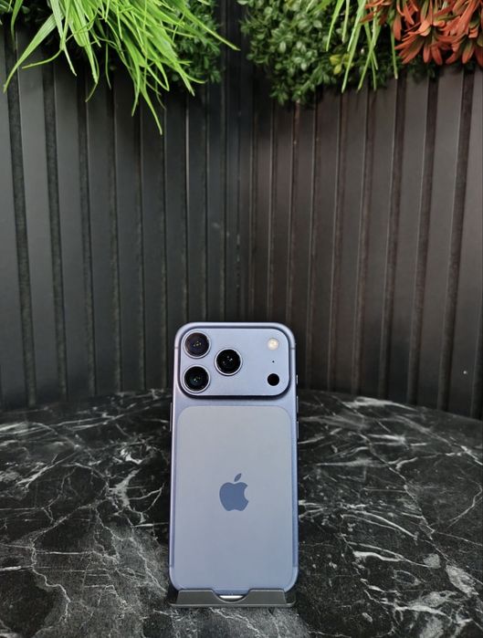 Iphone 15 Pro 128GB 10/10 LA CUTIE!