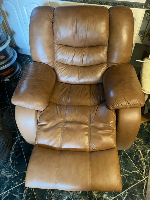 Холова гарнитура от естествена кожа + фотьойл