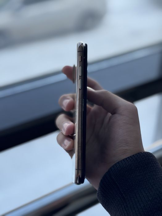 iPhone XS 512 ГБ золотой