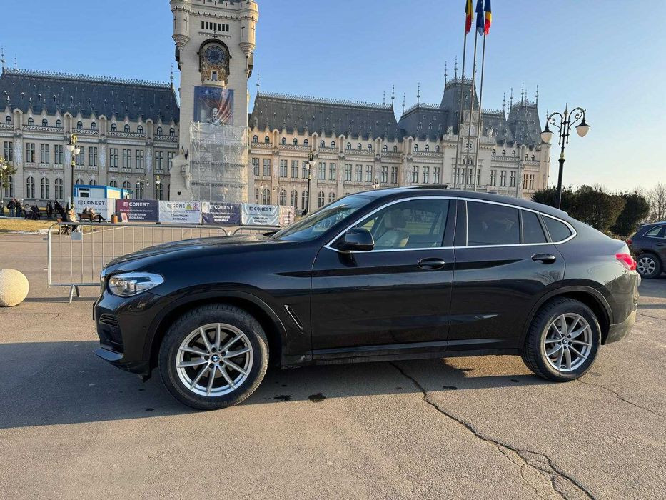 BMW X4 xDrive - Mild Hybrid Diesel - Piele, Trapa Panoramica, GARANTIE