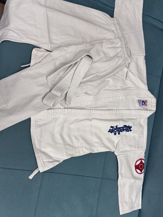 Кимано для каратэ на 5-7 лет