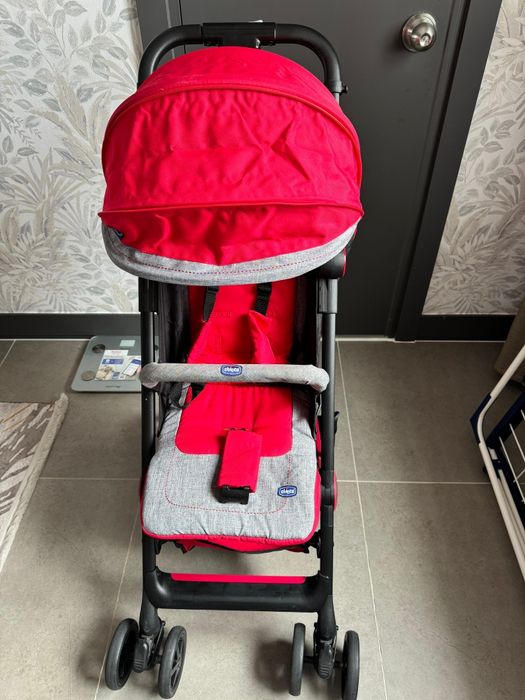 Продам коляску Chicco