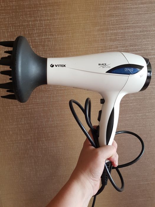 Продам фен для волос