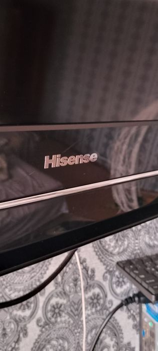 Продам телевизор Hisense