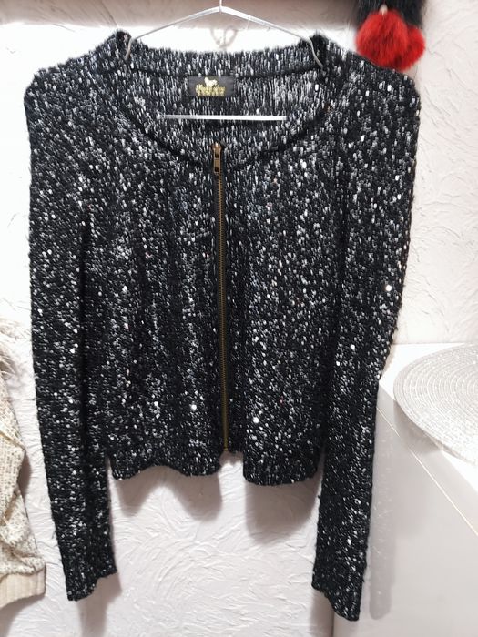 Свитера , кофты и вязанные платья