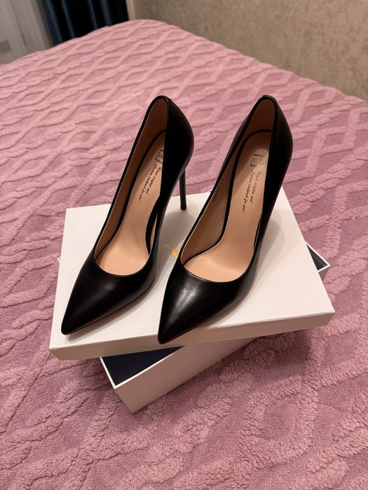 Туфли черный новый размер 38