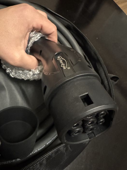 Кабели за електрически автомобили