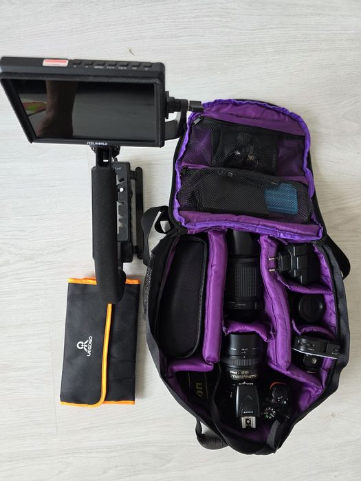 Nikon D5600 пълен комплект с 3 обектива и аксесоари