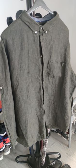 Vând cămașa de in noua de culoare vernil inchis