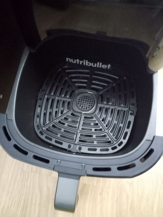 Аэрогриль черный nutribullet, 7 литров