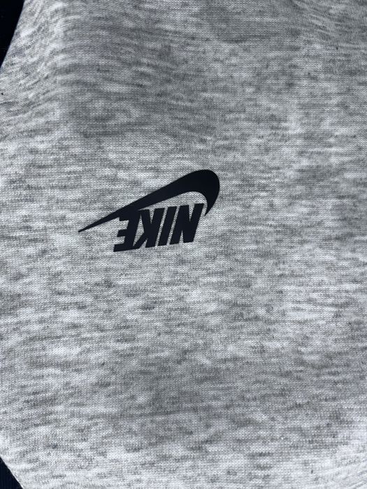 Nike tech fleece штаны размер M