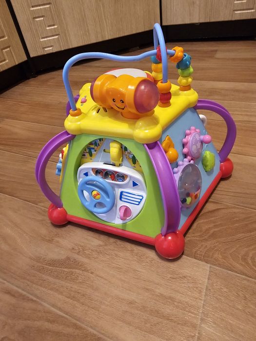 Развивающий игровой центр