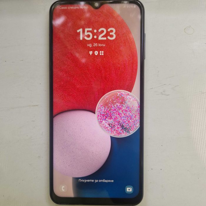 Продавам Samsung A13 128GB/4GB RAM