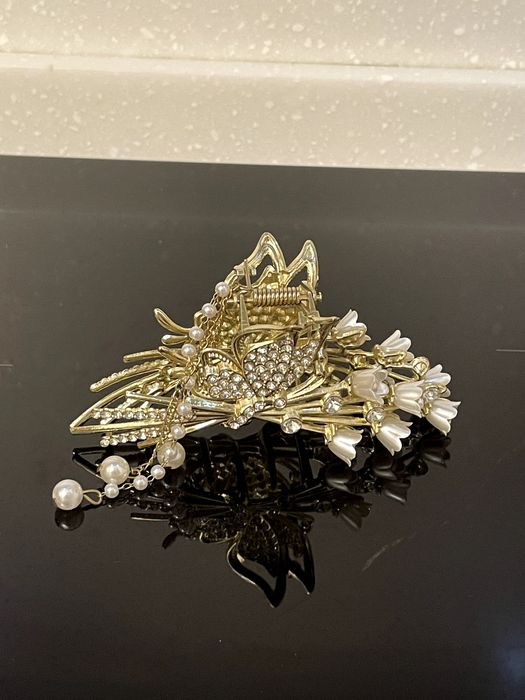 Крабик для волос